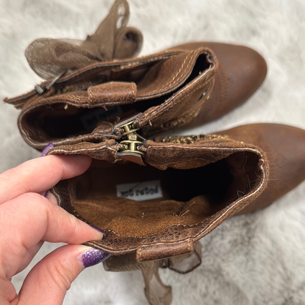 Women's Brown Ankle Boots - Picture 4 of 6